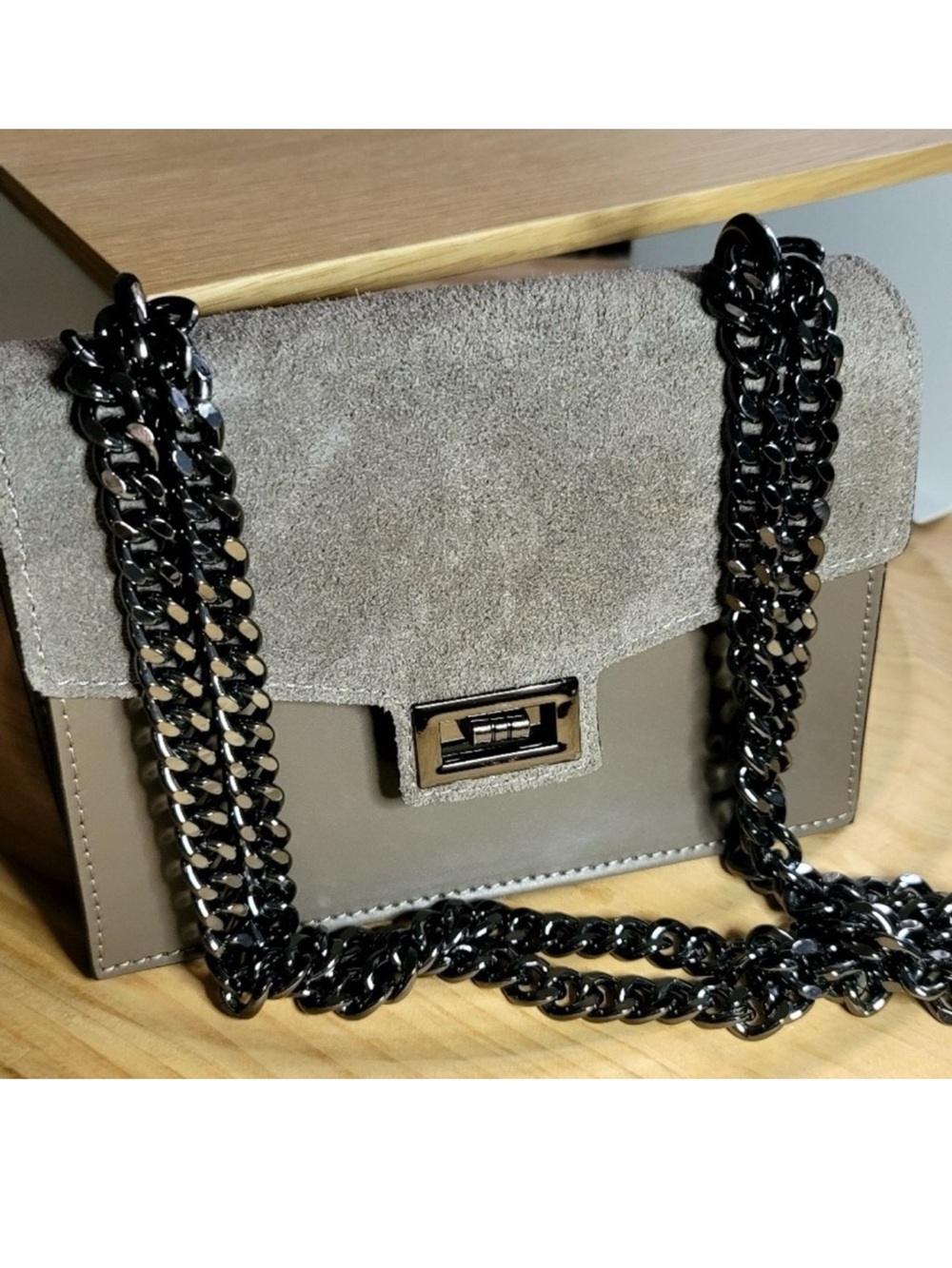 Vera Pelle Italian Made Leather Purse!